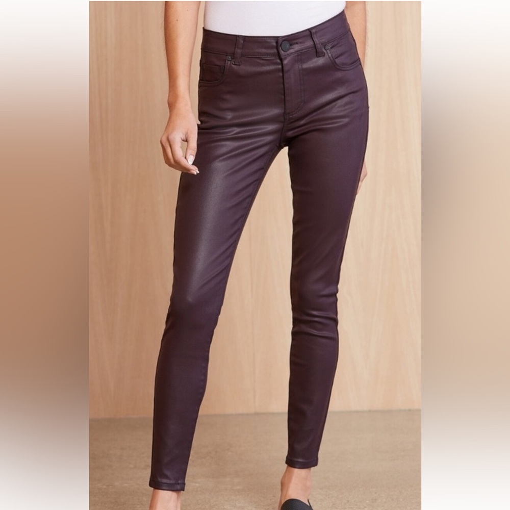 Burgundy Women's faux leather coated Jeans